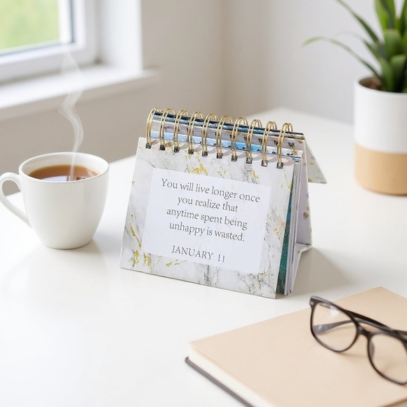 2025 Affirmation Desk Calendar – Colorful Daily Motivational Flip Calendar - Picture 2 of 6